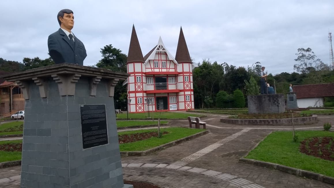 Praça em Forquetinha