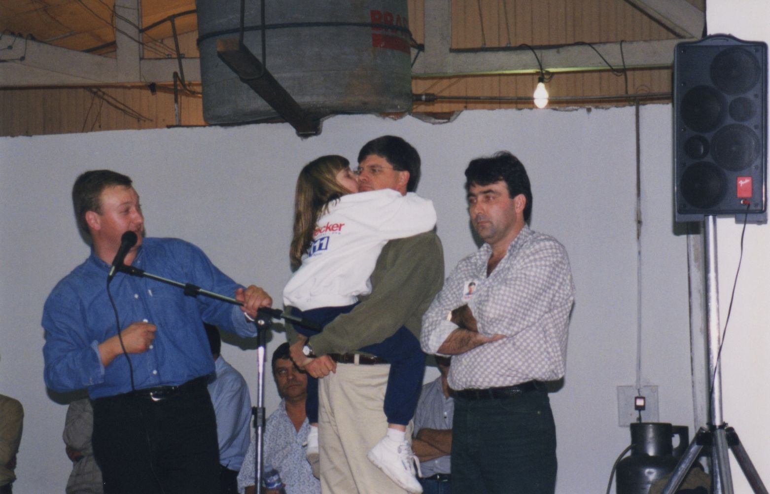 5dc1d868a8807-005-campanha-1998-d.f.-5.jpeg