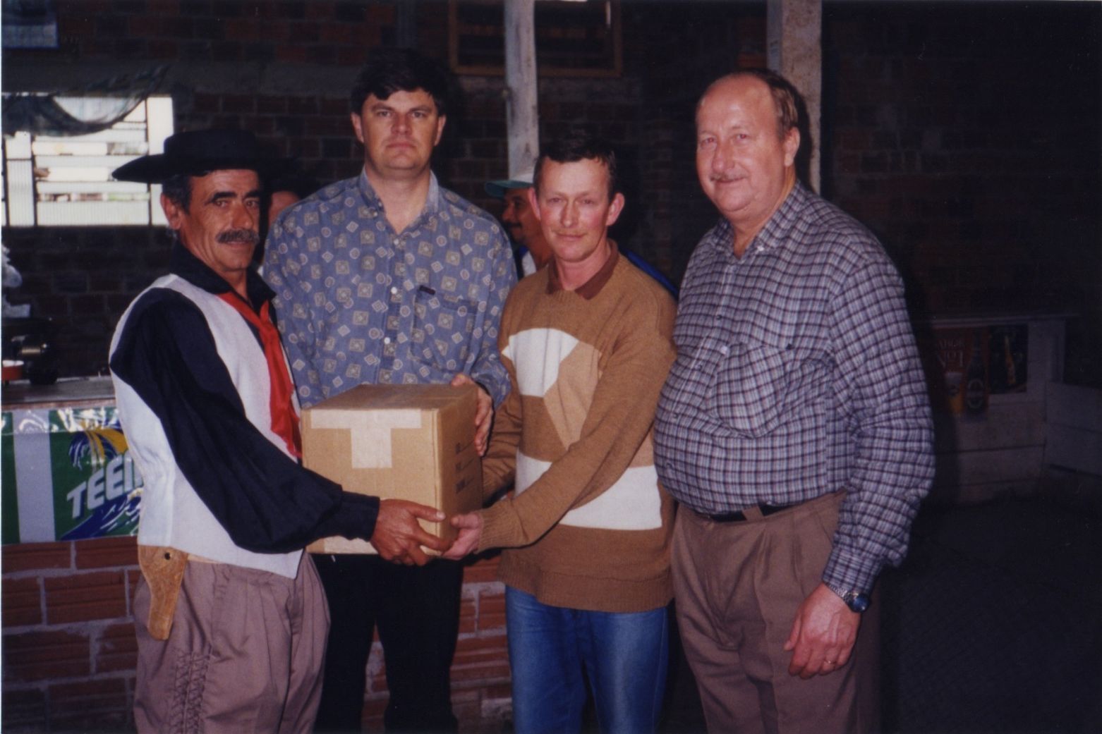 5dc1db6e2f625-campanha-1998-em-venancio-aires-com-assuir-silberschlag-3-.jpeg